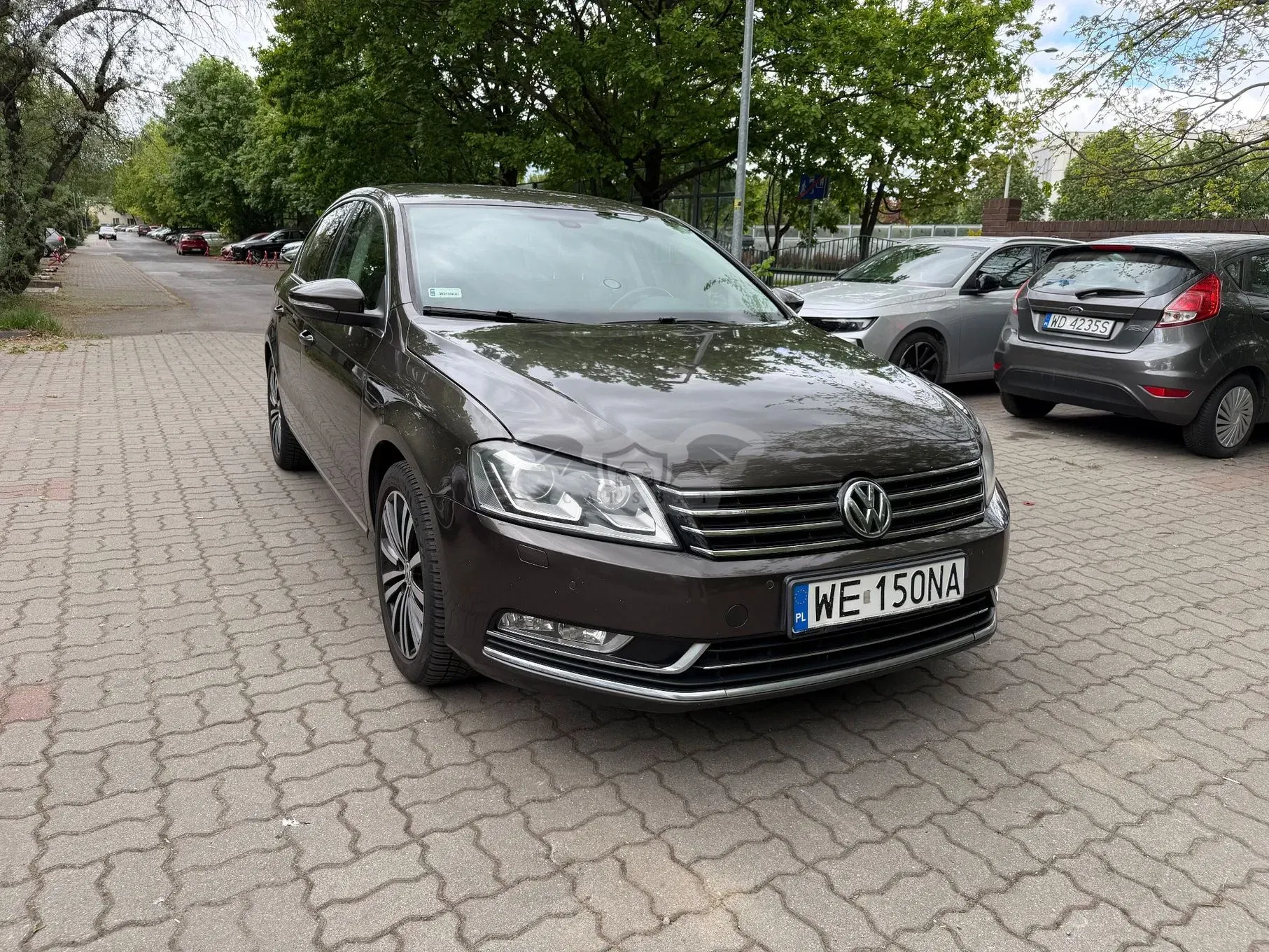 Volkswagen Passat B7 2.0 TDI Highline DSG 2012