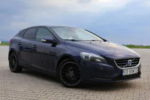 Volvo V40 II D2 Kinetic 2013