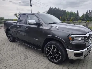 RAM 1500 5.7 Quad Cab Laramie 2019
