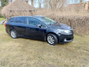 Toyota Avensis III 1.8 Active 2014