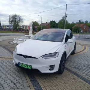 Tesla Model X 2016
