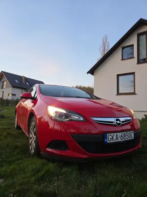 Opel Astra J 1.4 Turbo ecoFLEX Start/Stop 2012