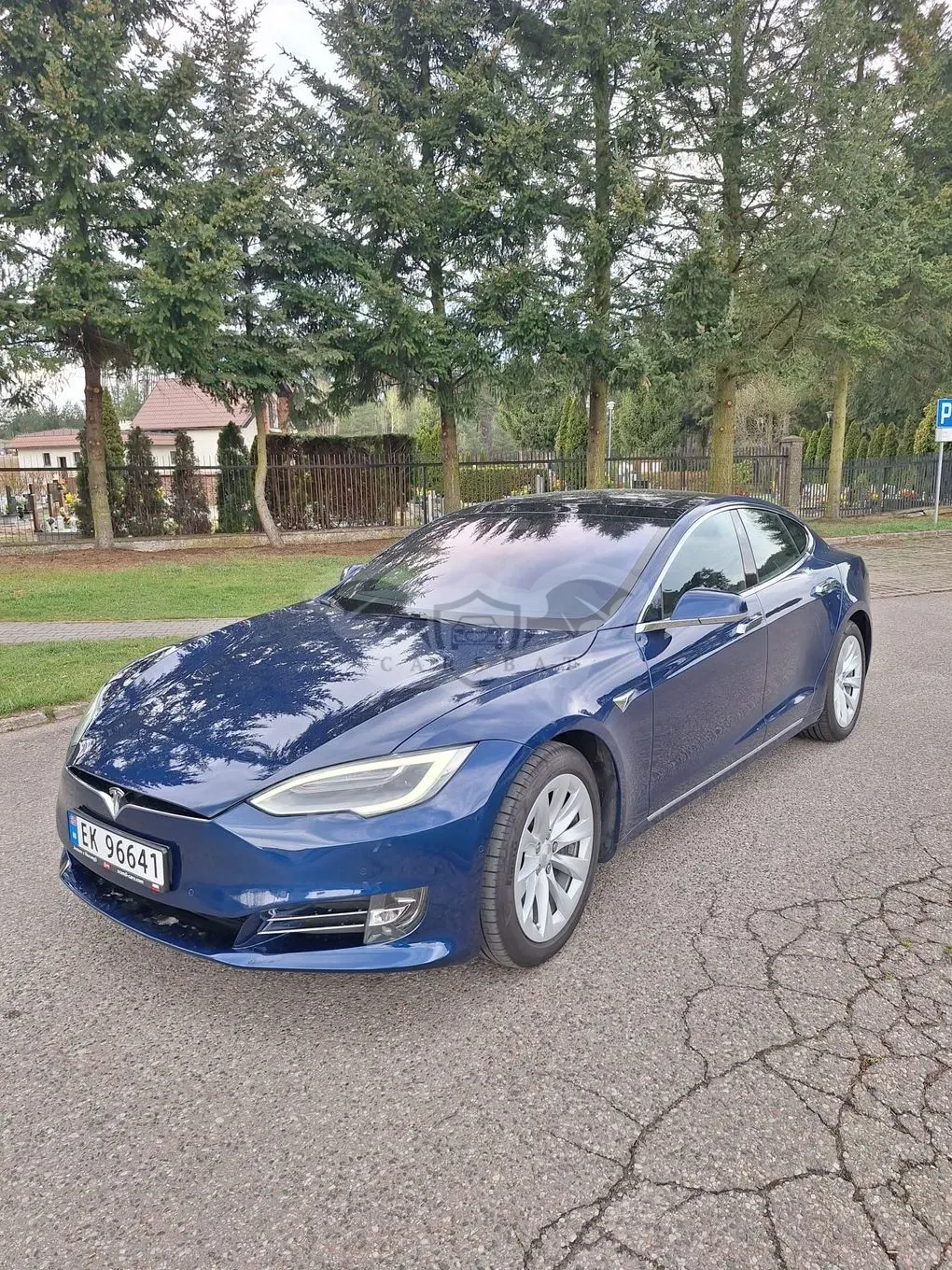 Tesla Model S 2018