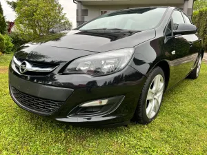 Opel Astra J 1.7 CDTI DPF Exklusiv 2014