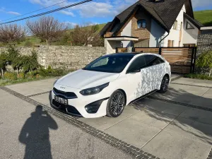 Kia Ceed 1.5 T-GDI DCT7 OPF GT LINE 2023