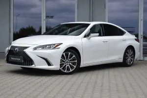 Lexus ES 2021