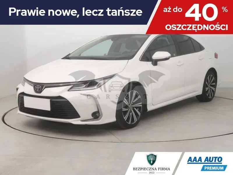 Toyota Corolla Seria E16 2022