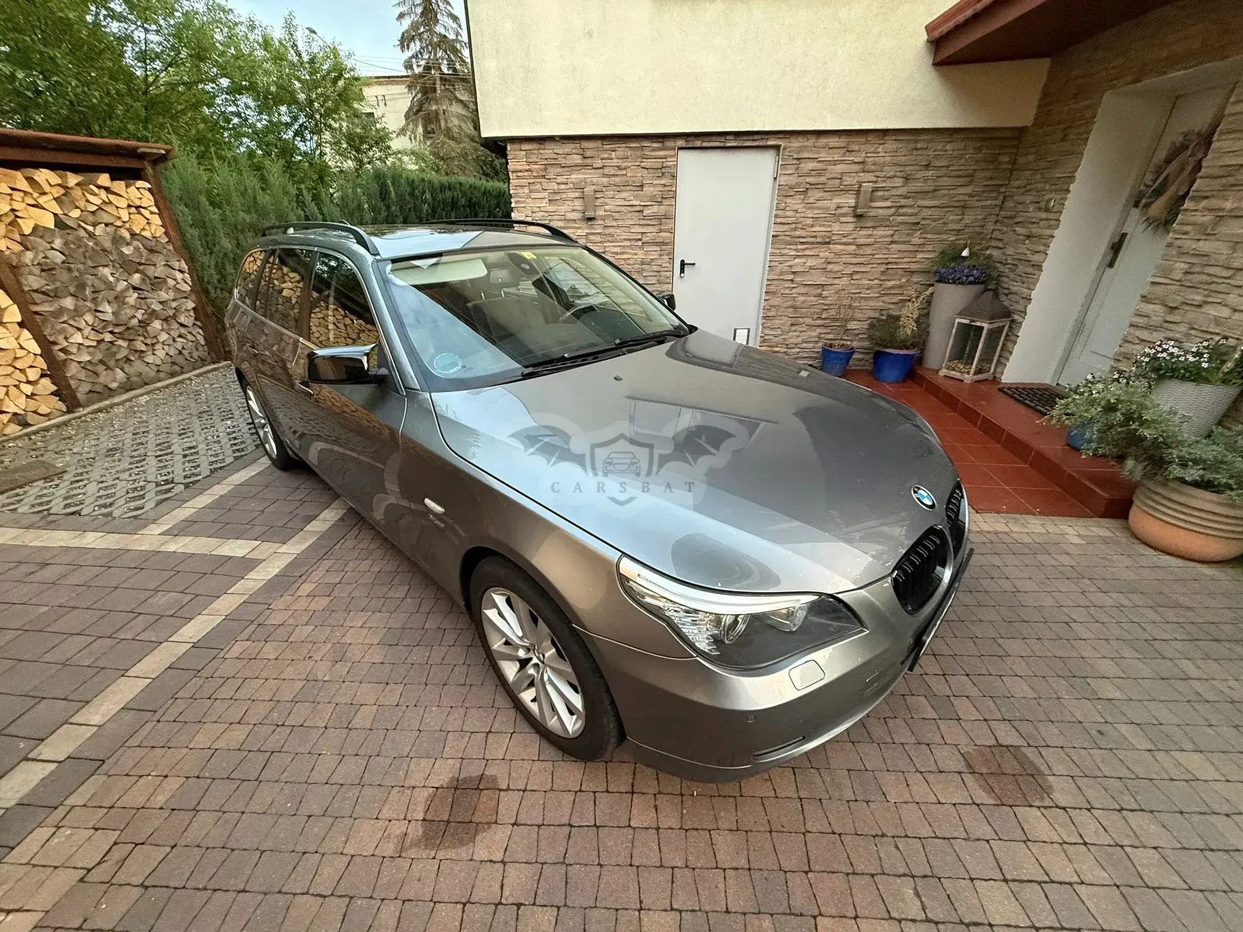 BMW 5 Series E60/E61 530d xDrive 2010