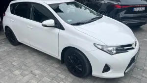 Toyota Auris II 1.33 VVT-i Active 2014