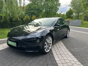 Tesla Model 3 2019