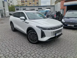 Omoda 9 2025