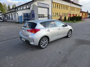 Toyota Auris II 2013