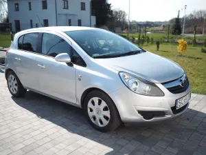Opel Corsa D 1.2 16V 111 2010