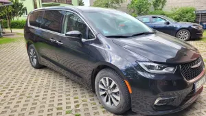 Chrysler Pacifica 2023