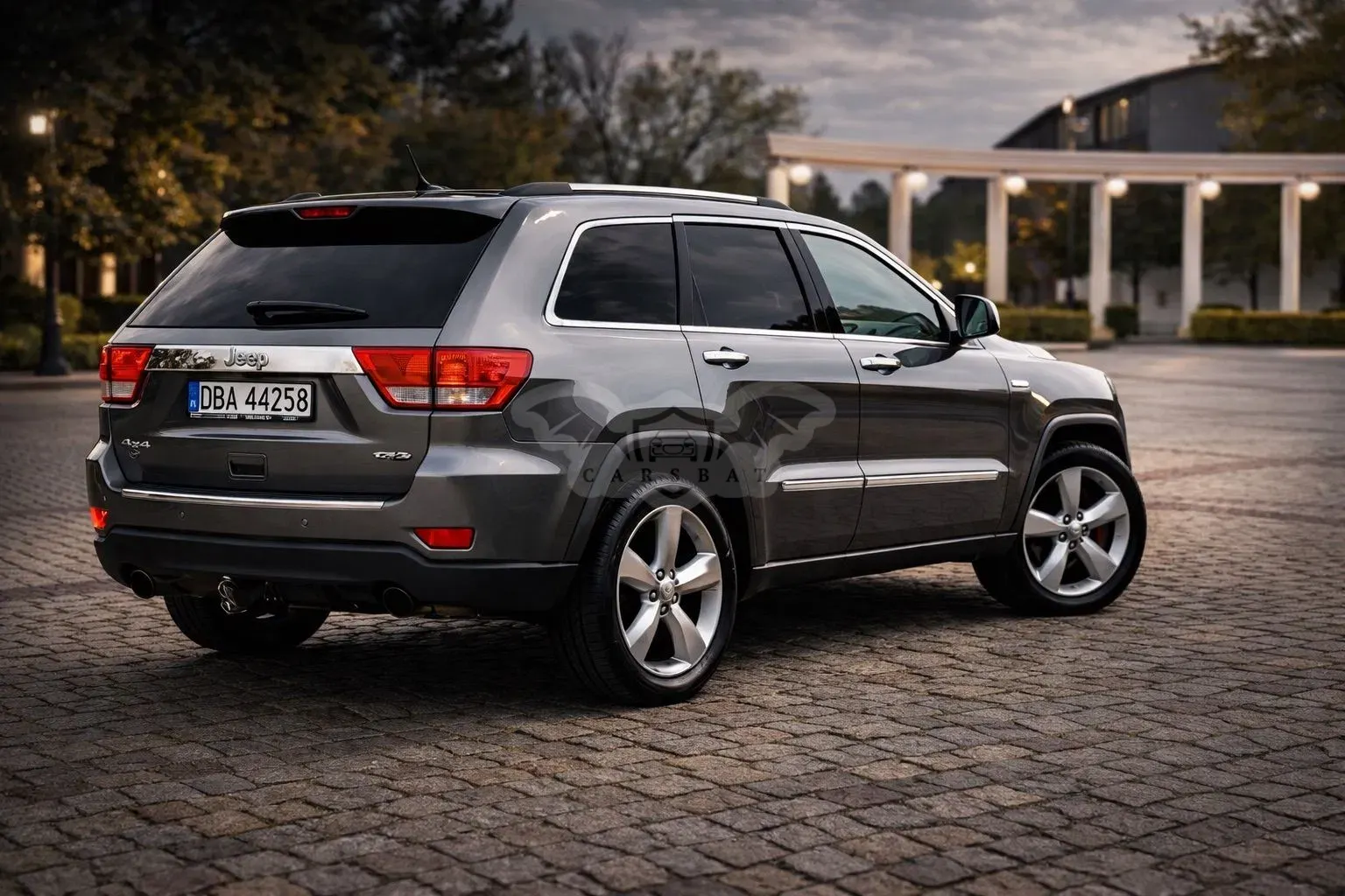 Jeep Grand Cherokee IV 3.0 CRD Overland Summit 2013