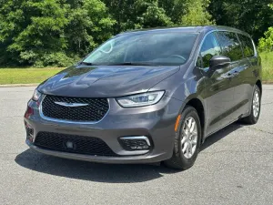 Chrysler Pacifica 2022