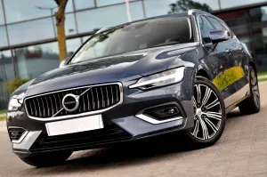 Volvo V60 II B5 B Geartronic Inscription 2020