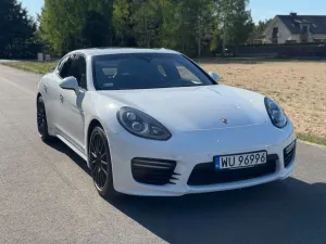 Porsche Panamera 2013
