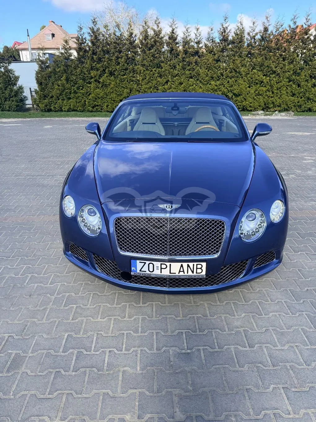 Bentley Continental W12 2011