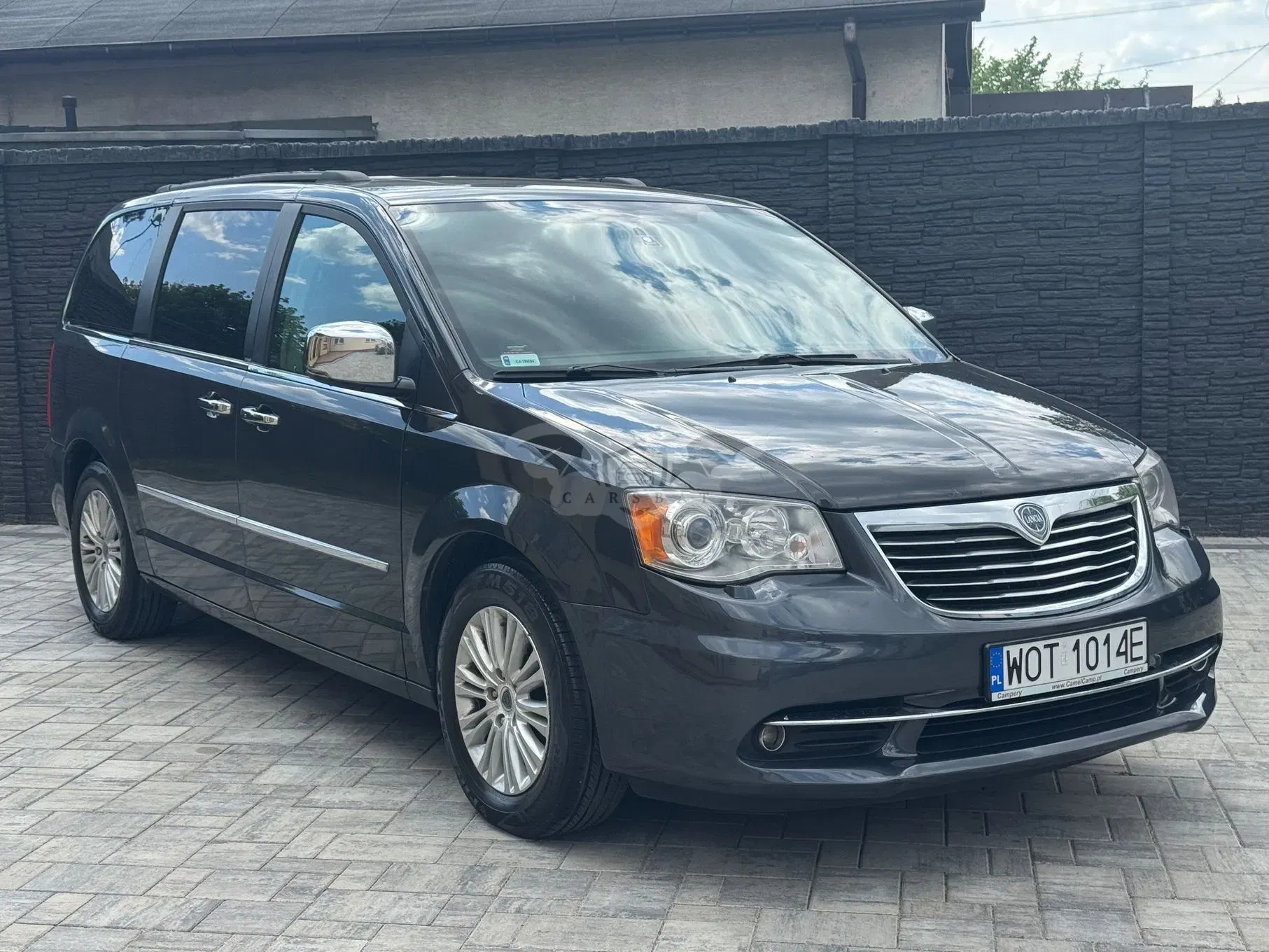 Lancia Voyager 3.6 Gold 2012