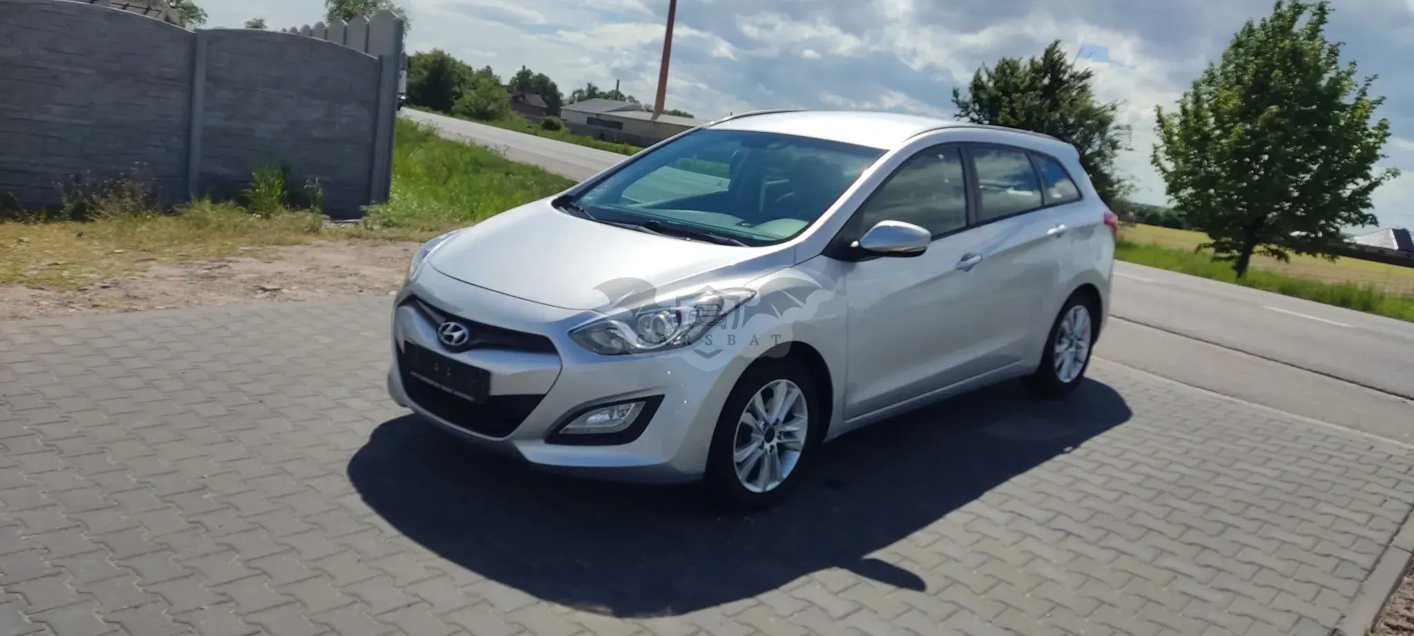 Hyundai i30 II i30cw 1.4 Fifa World Cup Edition 2013