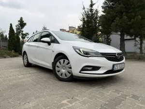 Opel Astra K 1.6 CDTI Essentia 2017