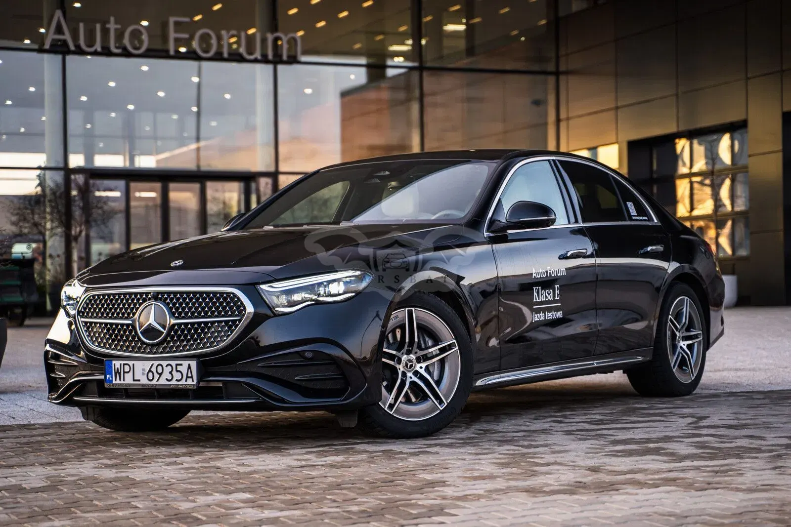 Mercedes-Benz E W214 2026