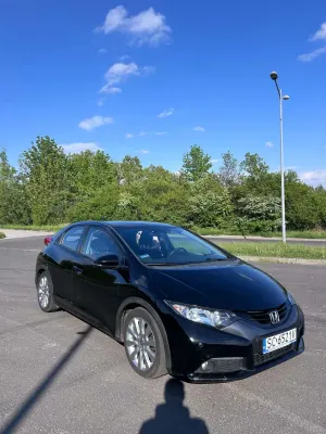 Honda Civic VIII 1.8i-VTEC Comfort 2012