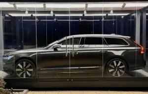 Volvo V90 2023