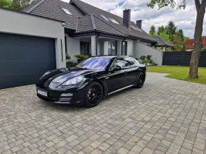 Porsche Panamera 4S PDK 2010