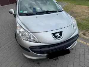 Peugeot 207 1.4 16V U Move 2006
