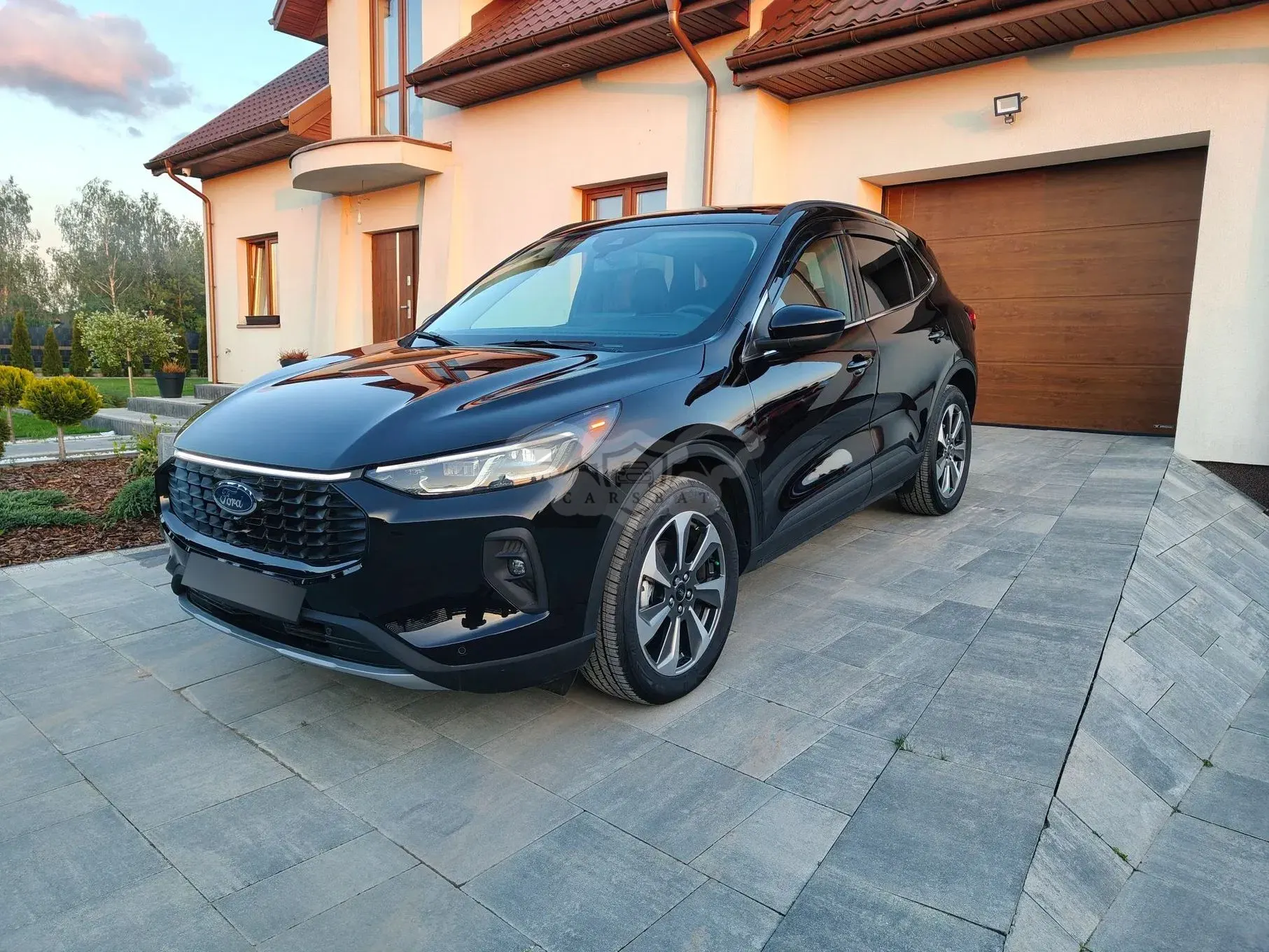 Ford Escape 2.0 EcoBoost AWD Titanium 2025