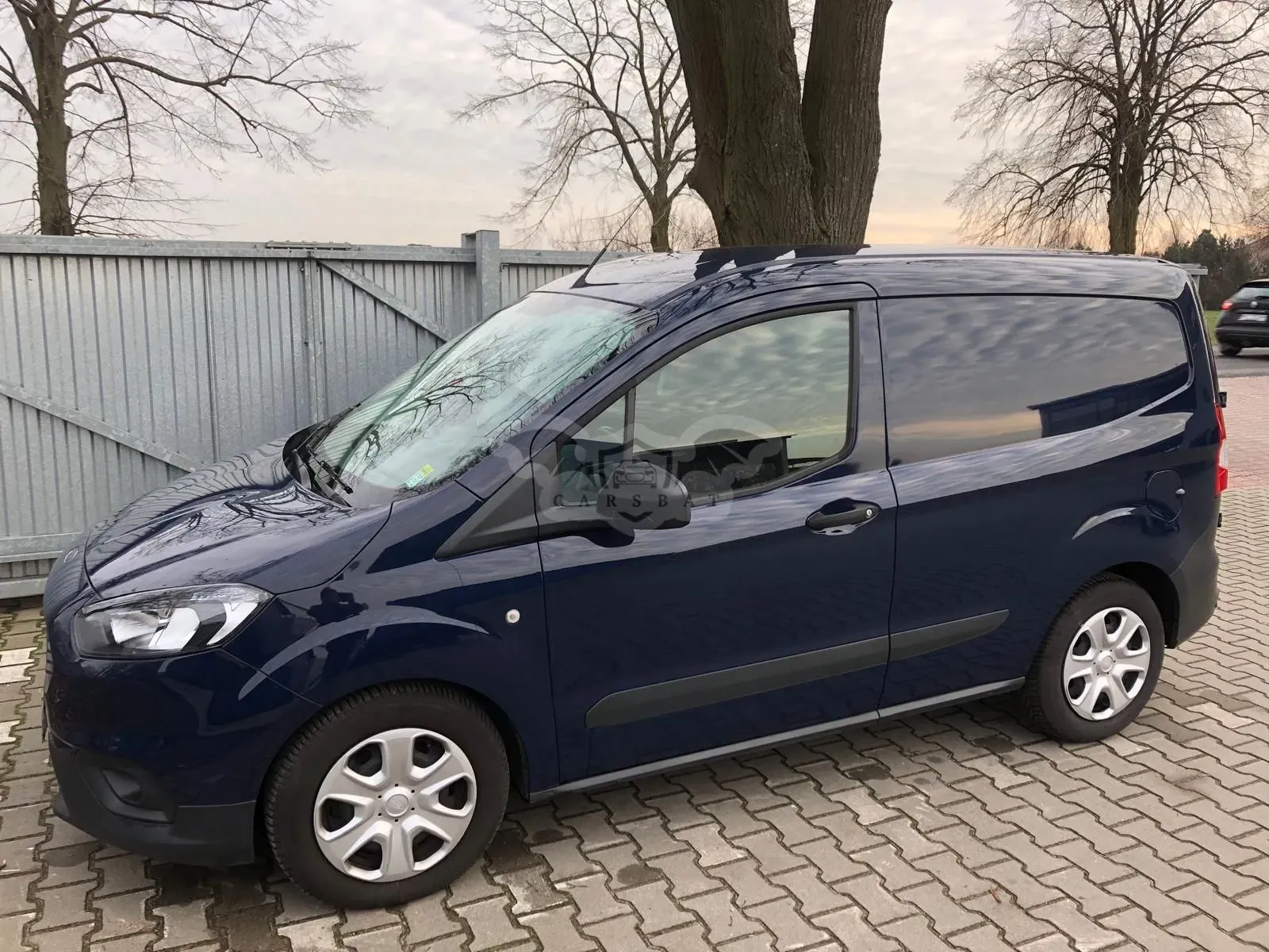 Ford Transit Courier 2021