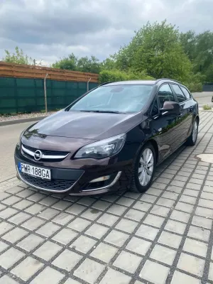 Opel Astra J 1.7 CDTI DPF Edition Sport 2013