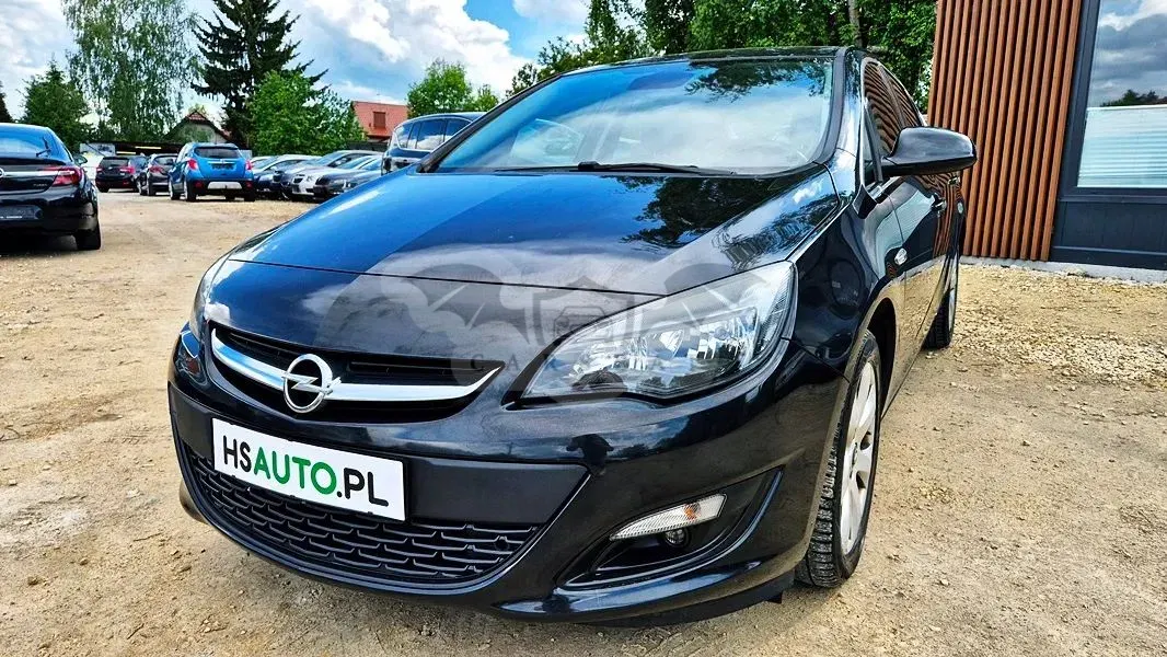 Opel Astra J 1.4 Turbo Sport 2015