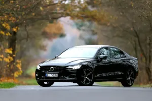 Volvo S60 III B5 B AWD Inscription 2023