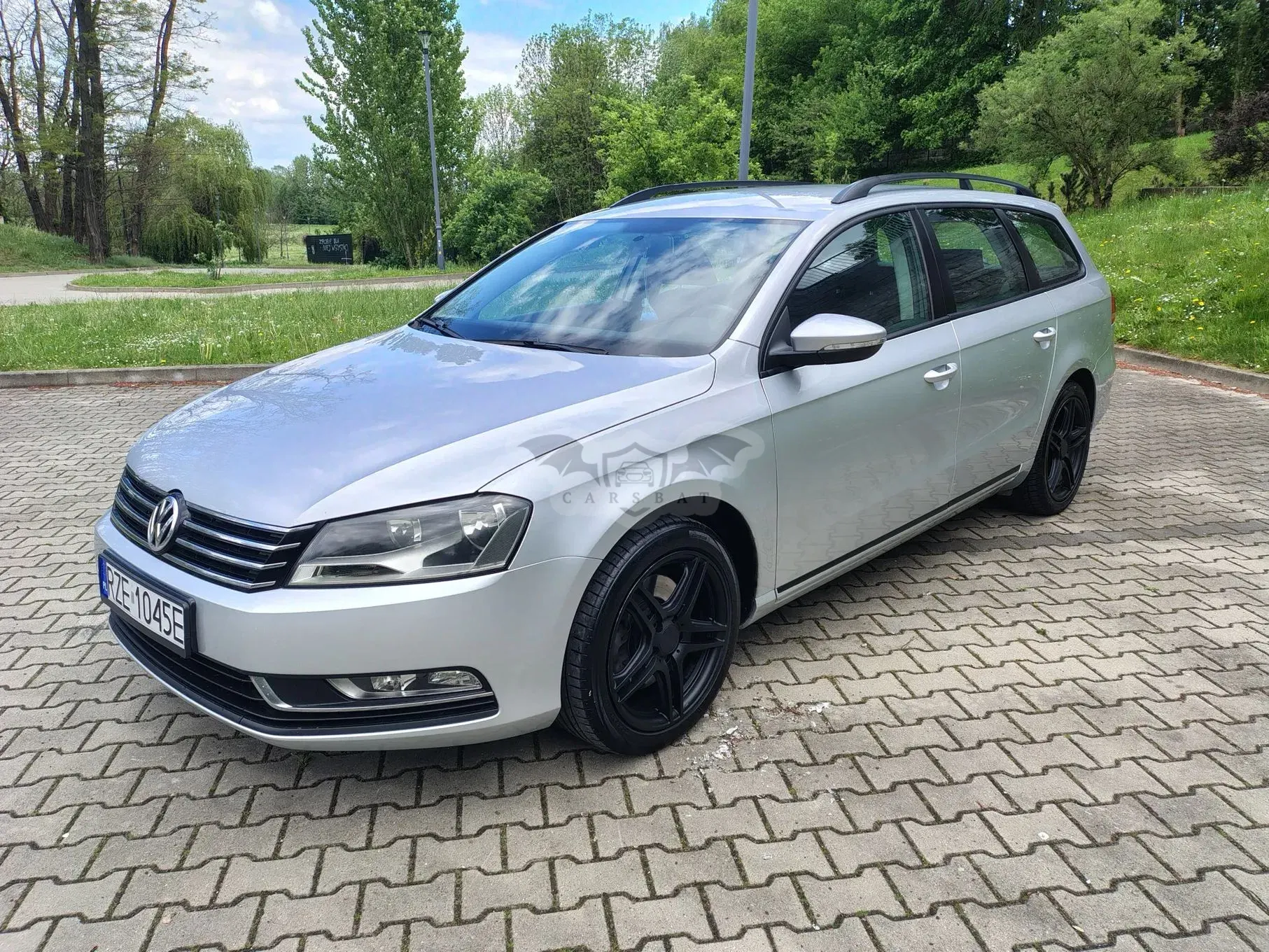Volkswagen Passat B7 1.6 TDI DPF BlueMot Highline 2011