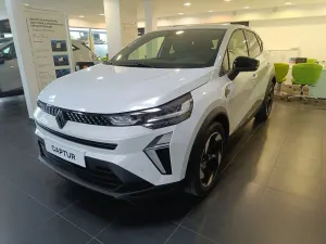 Renault Captur / QM3 II 1.3 TCe mHEV Techno EDC 2026