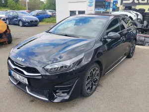 Kia Ceed 1.5 T-GDI GT Line 2022