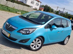Opel Meriva II 2011