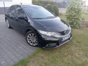 Honda Civic IX 1.6 i-DTEC Comfort Black Edition 2013
