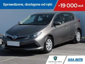 Toyota Auris II 2016
