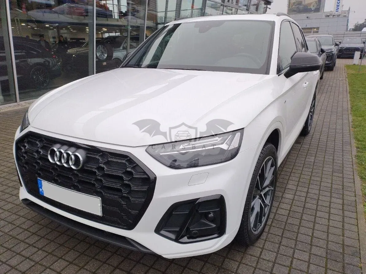 Audi Q5 FY 2022