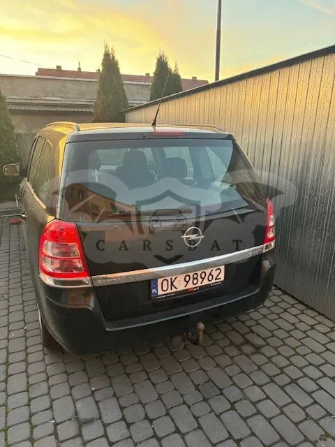 Opel Zafira B 1.9 CDTI Enjoy 2010