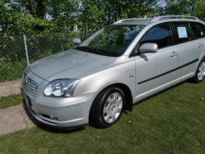 Toyota Avensis II 1.8 VVT-i Sol 2004