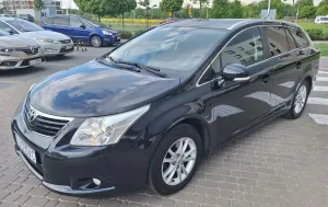 Toyota Avensis III 2011