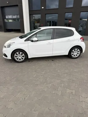 Peugeot 208 I 1.2 PureTech Active 2016