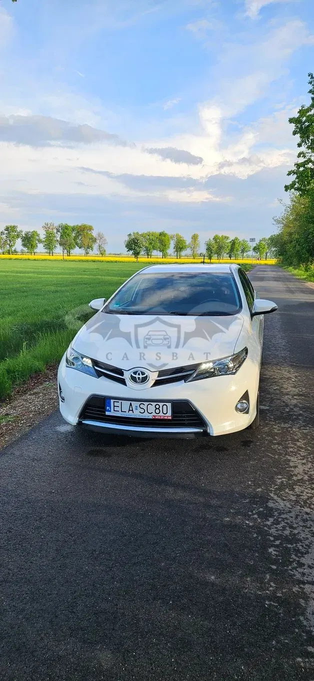 Toyota Auris II 1.33 VVT-i Premium 2013