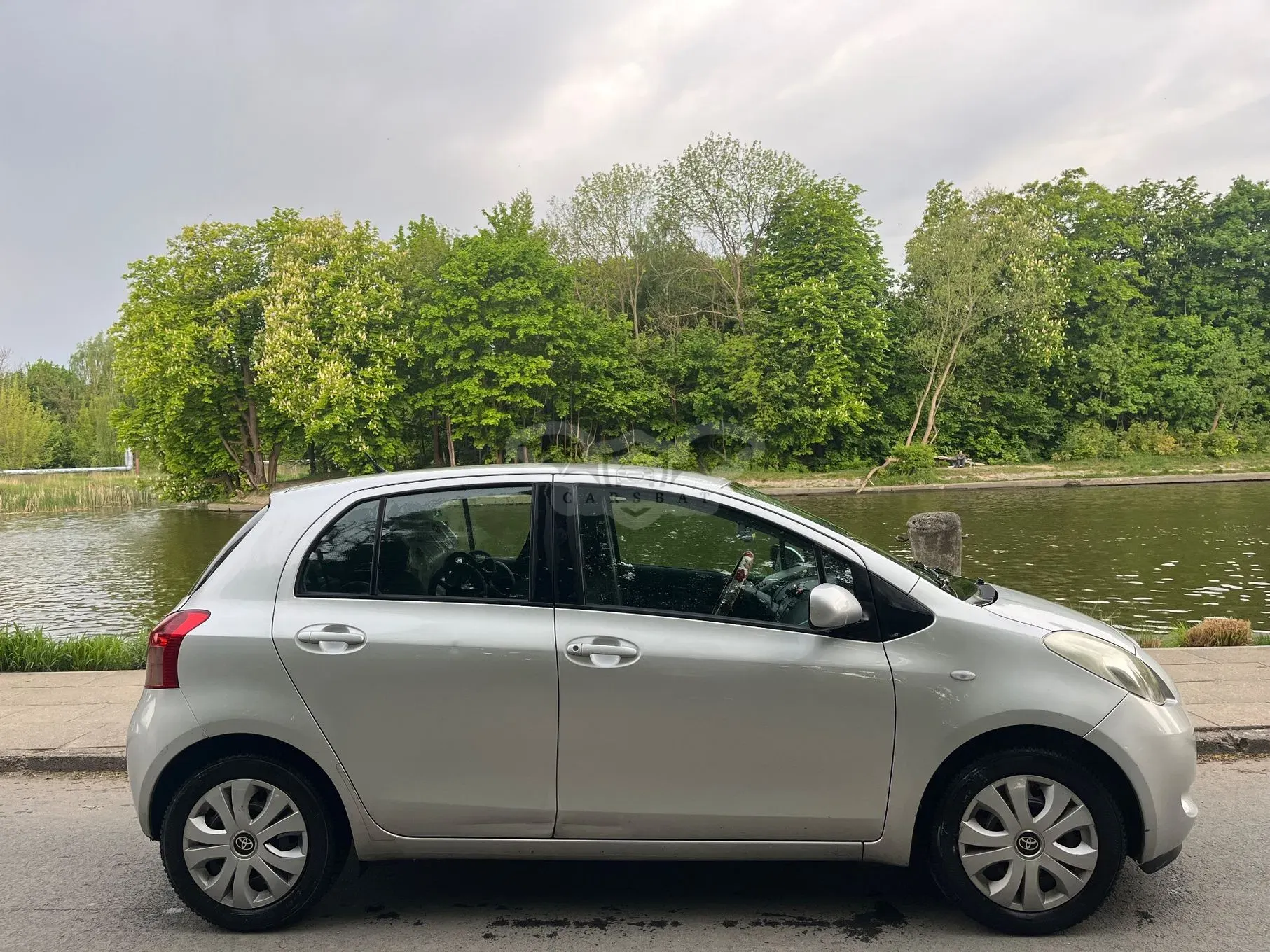 Toyota Yaris II 1.3 VVT-i Luna 2007
