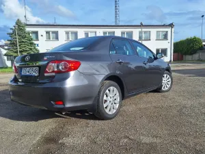 Toyota Corolla Seria E15 1.6 Premium 2012